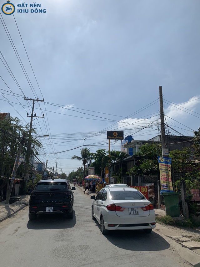 Đất sát bên chợ, TGDD, Bách Hóa Xanh