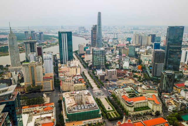 các tập đoàn BĐS Việt Nam sống nhờ trái phiếu tiềm ẩn rất nhiều rủi ro